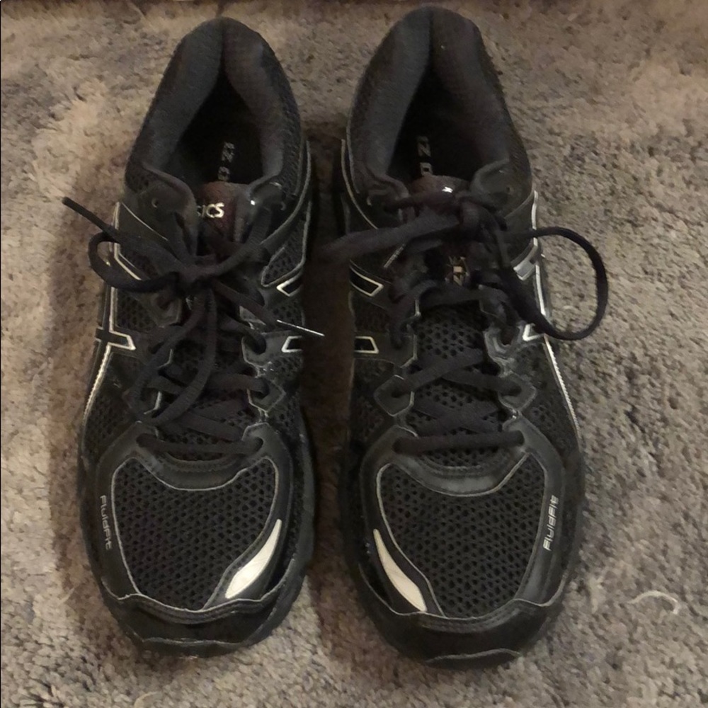 Women’s Asics Gel Kayano 21 size 10